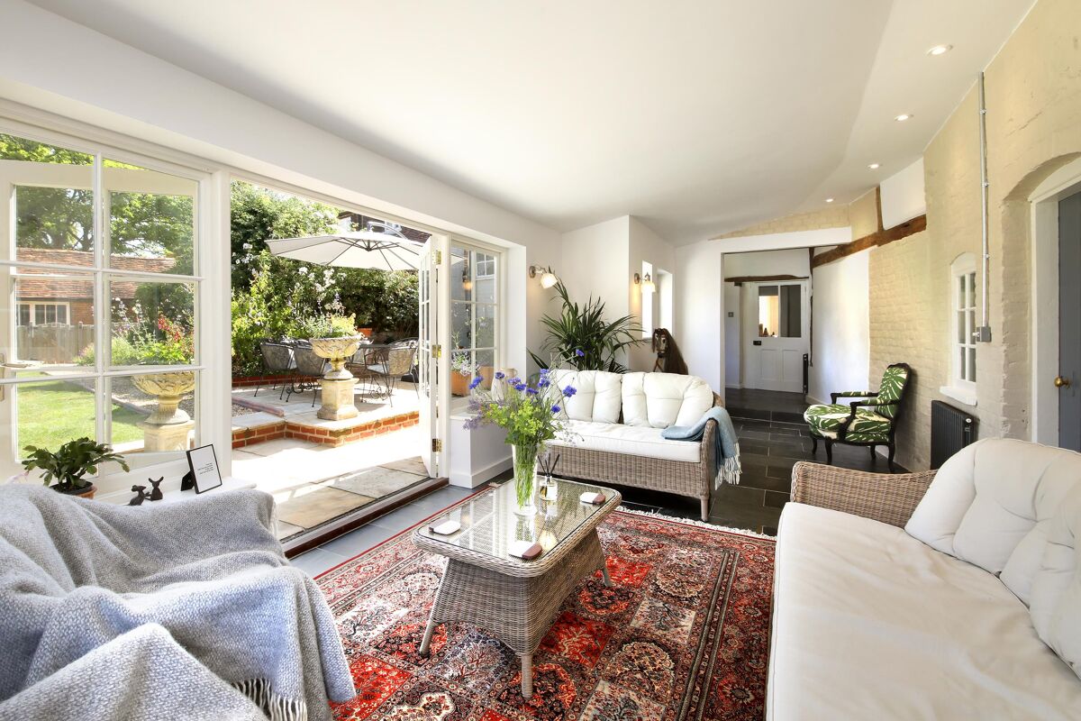 house for sale in Newbury Road, Kingsclere, Newbury, Hampshire RG20