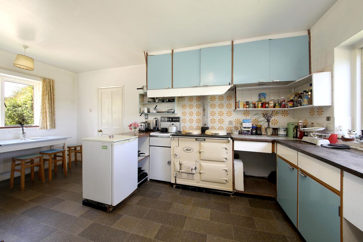 house for sale in Simms Lane, Mortimer Common, Reading, Berkshire, RG7 BSK012025336 Knight Frank