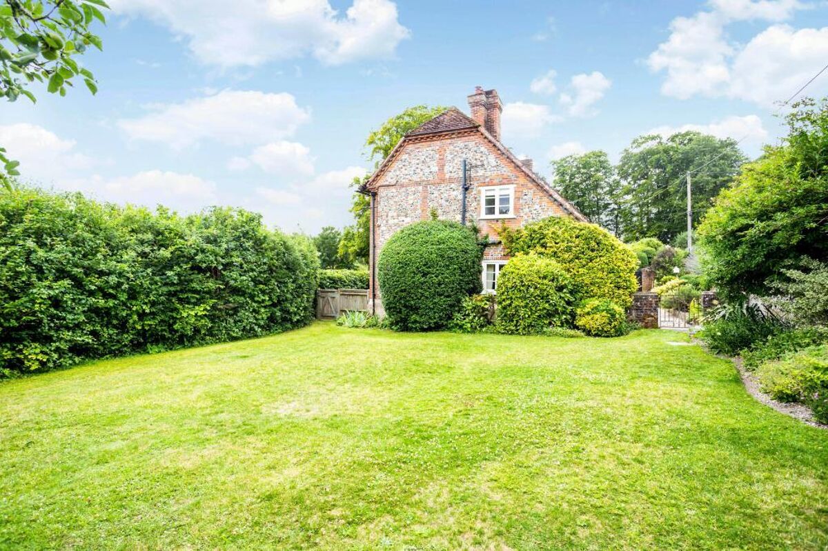 house for sale in Freefolk Priors, Freefolk, Whitchurch, Hampshire RG28