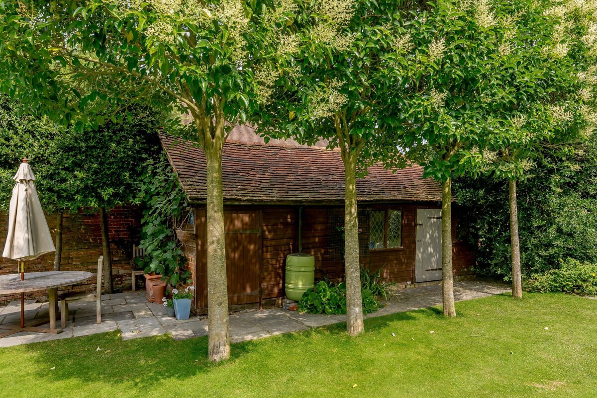 house for sale in Tunnel Lane, North Warnborough, Hook, Hampshire, RG29