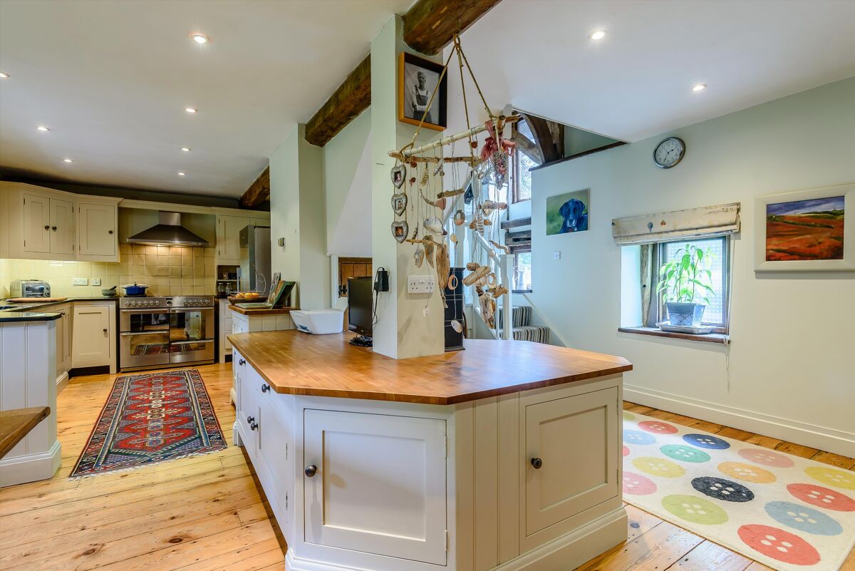 house for sale in Tunnel Lane, North Warnborough, Hook, Hampshire, RG29