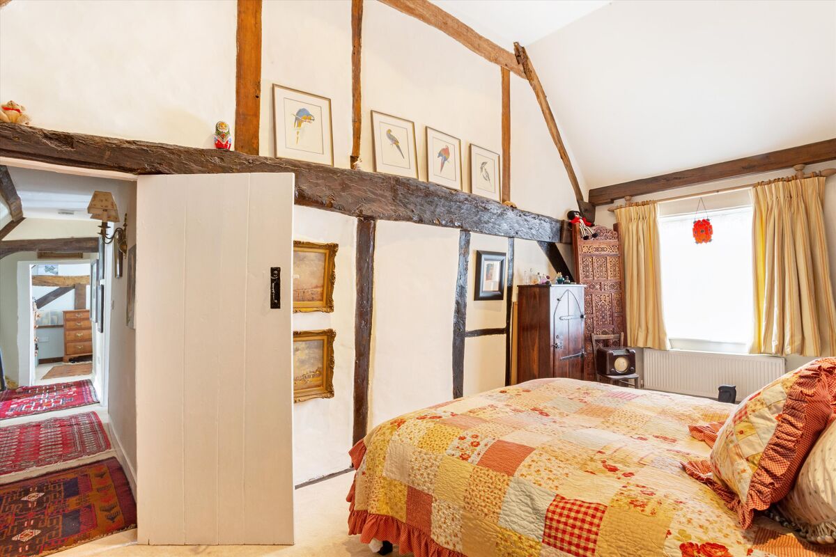 house for sale in Street, Kingsclere, Newbury, Hampshire RG20