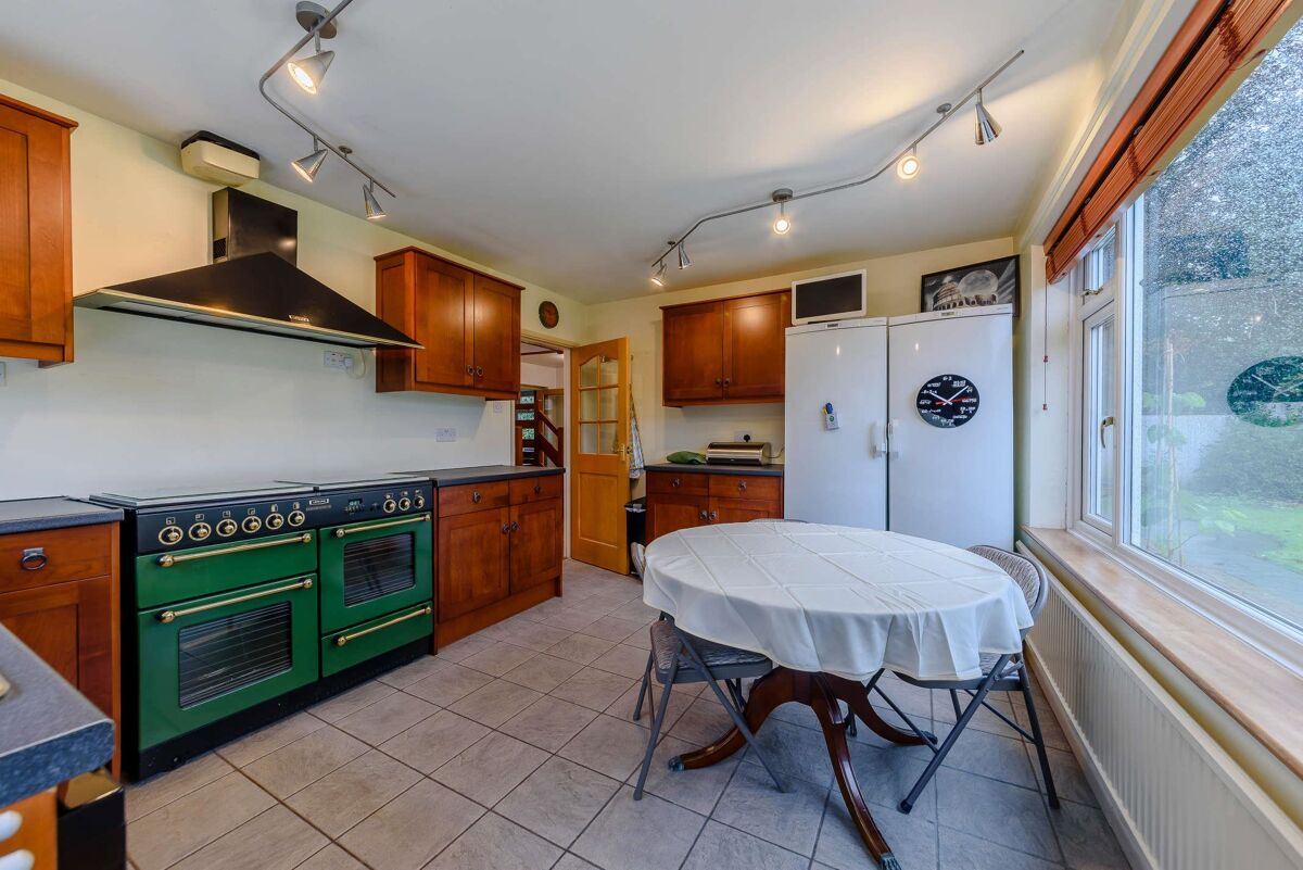 house for sale in Bramley Road, Pamber End, Tadley, Hampshire, RG26 BSK012069201 Knight Frank