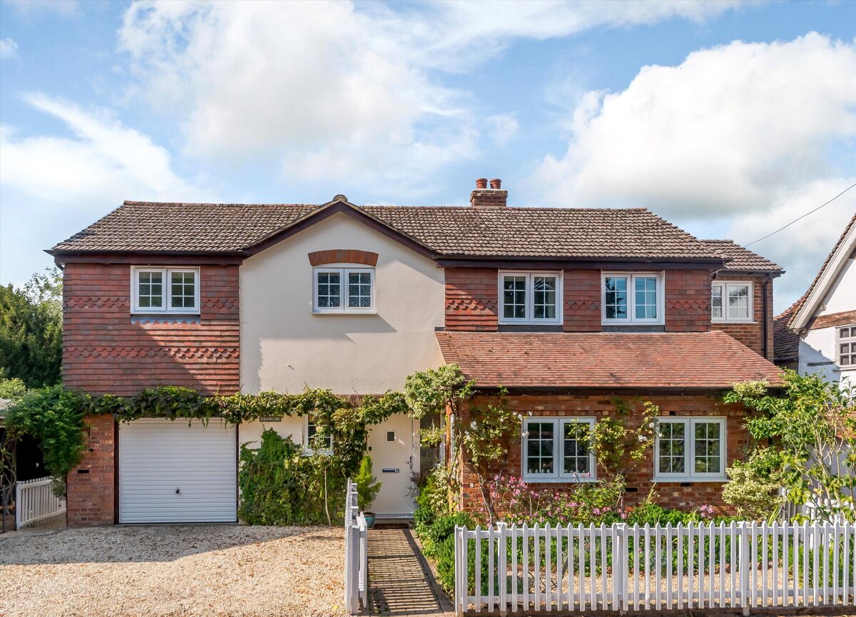 house for sale in North Street, Kingsclere, Newbury, Hampshire, RG20