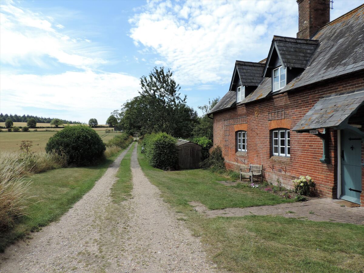 house for sale in Laverstoke, Whitchurch, Hampshire, RG28