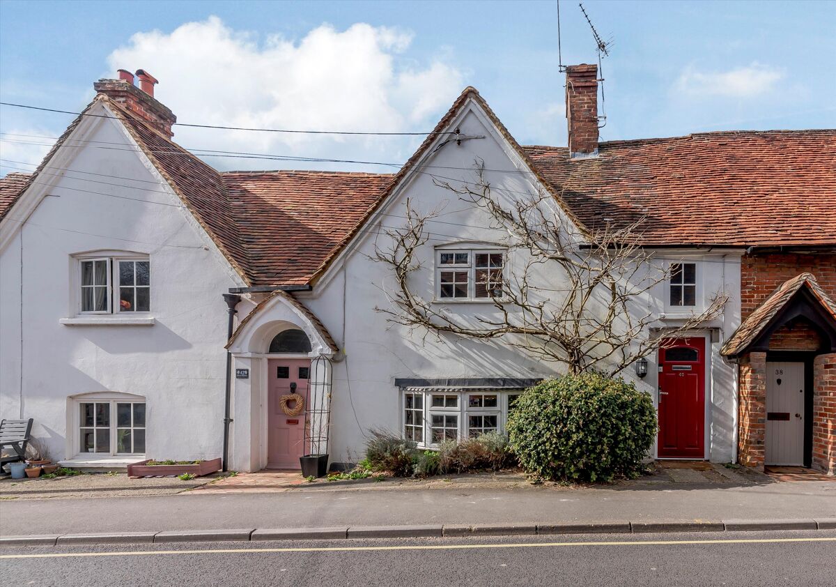 house for sale in Swan Street, Kingsclere, Newbury, Hampshire, RG20