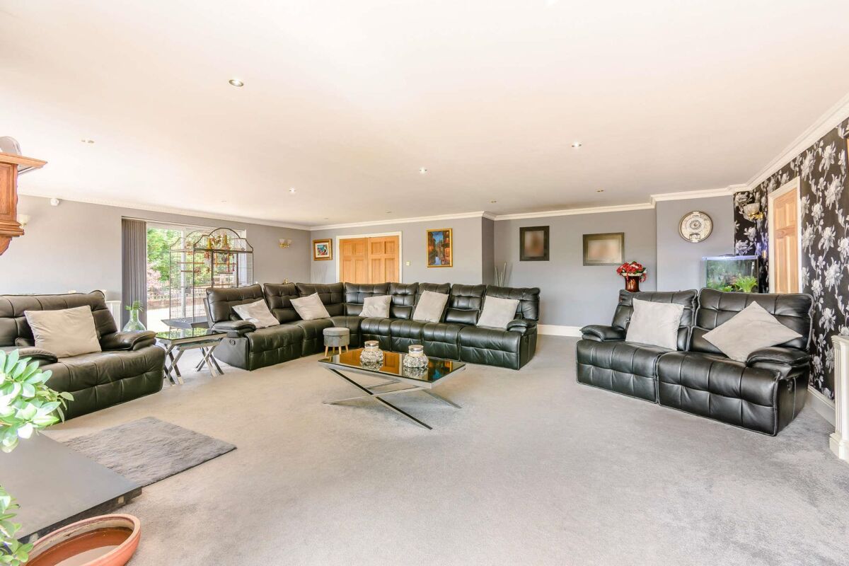 house for sale in Broad Oak, Odiham, Hook, Hampshire, RG29