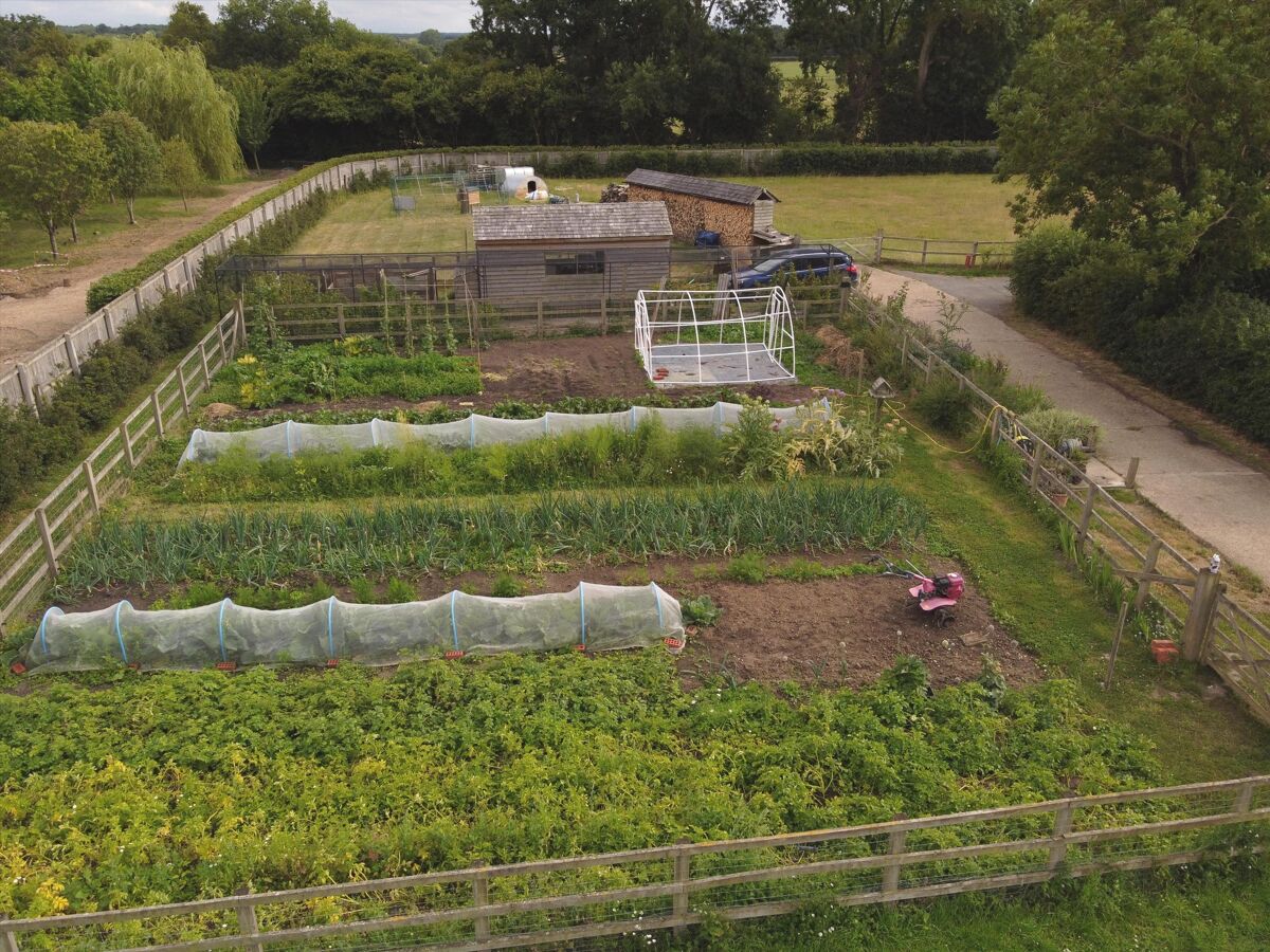 house for sale in Wildmoor, SherfieldonLoddon, Hook, RG27