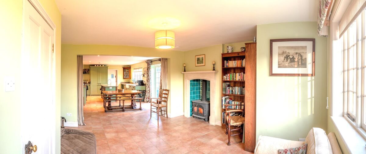 house for sale in Wildmoor, SherfieldonLoddon, Hook, RG27