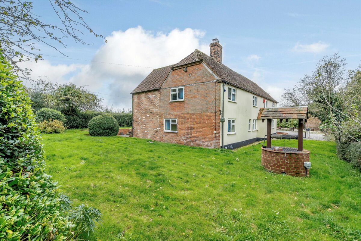 house for sale in Ox Drove, Burghclere, Newbury, Hampshire, RG20
