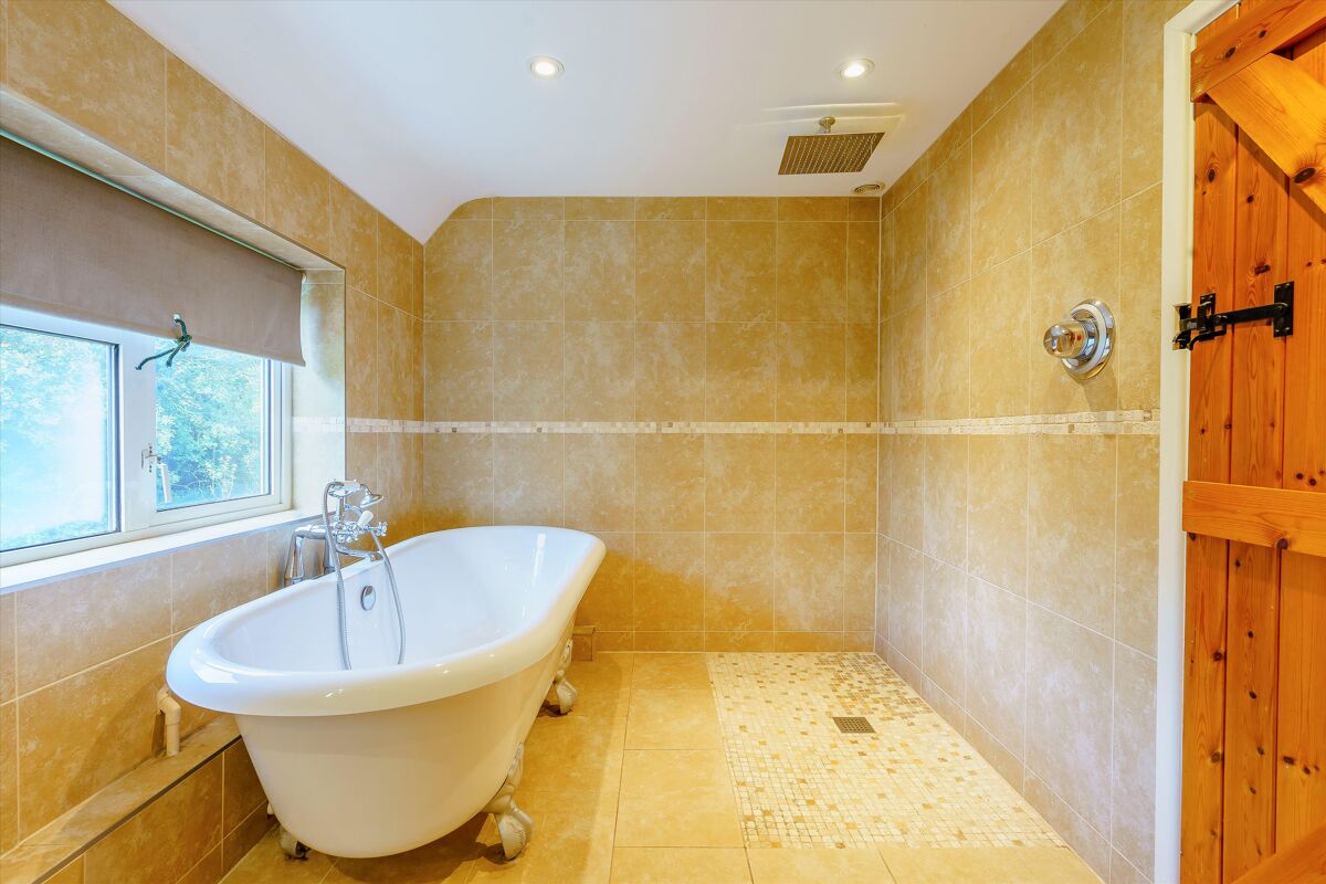 house for sale in Ox Drove, Burghclere, Newbury, Hampshire, RG20