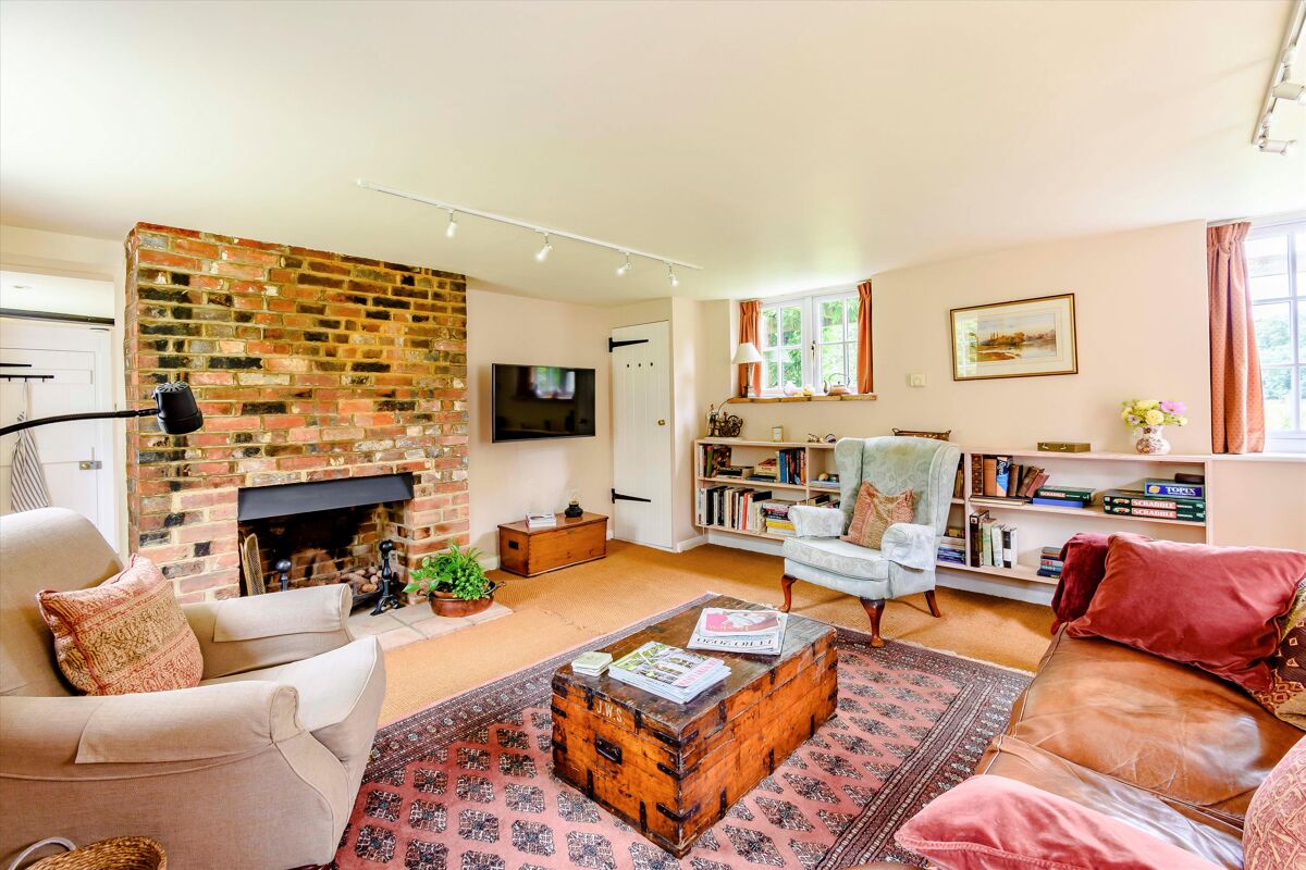 house for sale in Baughurst Road, Baughurst, Tadley, Hampshire, RG26