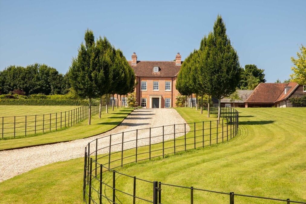 Image of Fox's Lane, Kingsclere, Newbury, Hampshire, RG20