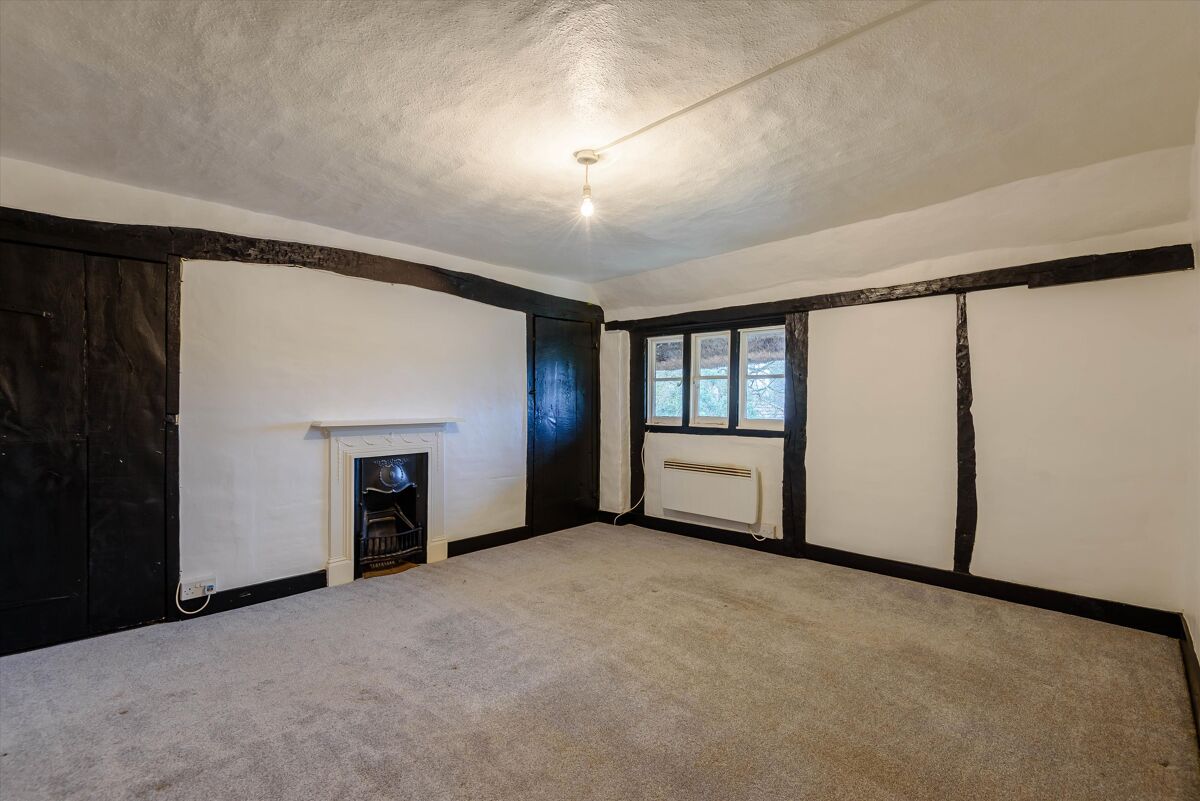 house for sale in Lower Froyle, Alton, Hampshire, GU34 BSK012158536