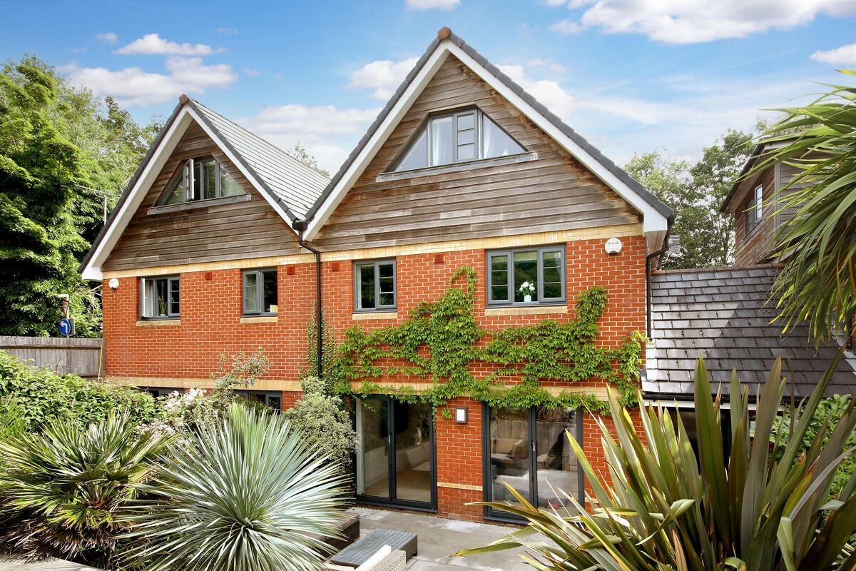 house for sale in Cliddesden Road, Basingstoke, Hampshire, RG21 BSK012164242 Knight Frank