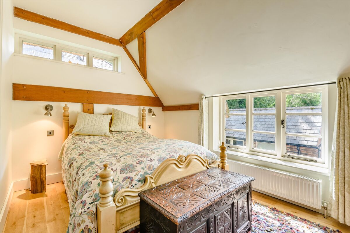 house for sale in Yew Tree Road, North Waltham, Basingstoke, Hampshire