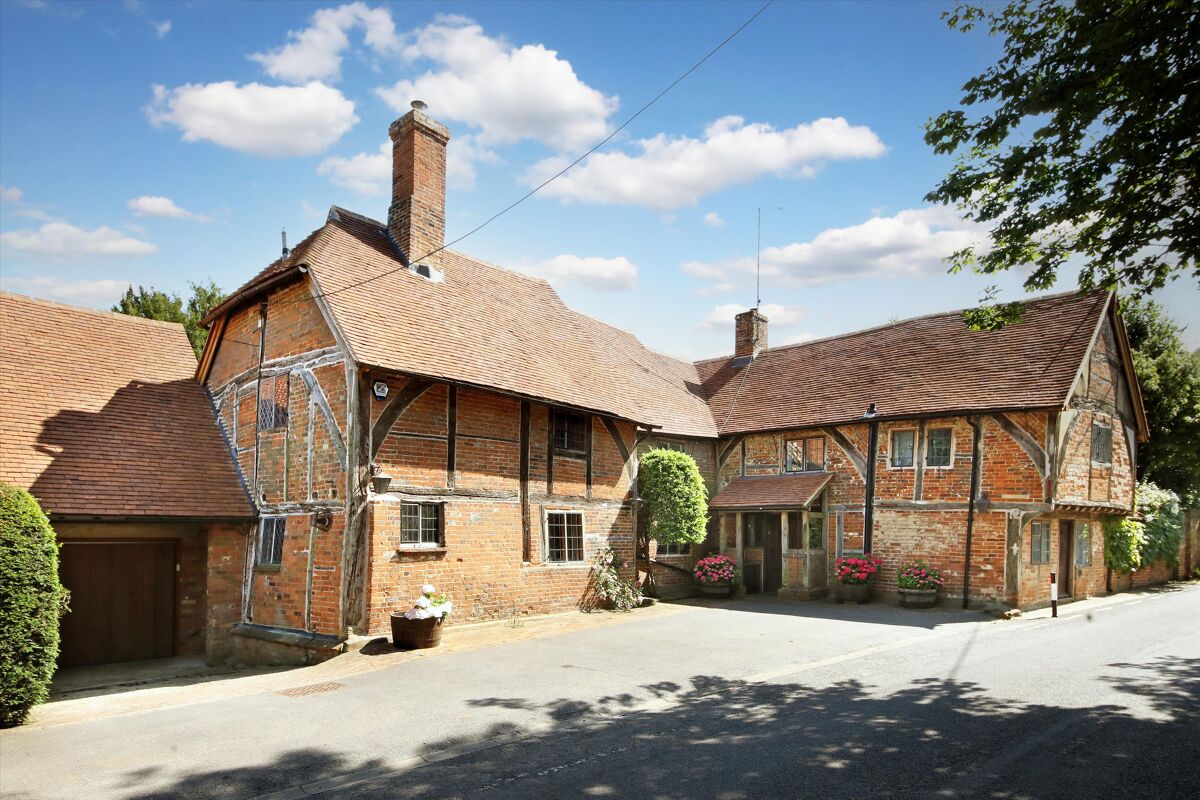 house for sale in Greywell, Hampshire, RG29 BSK012196127 Knight Frank