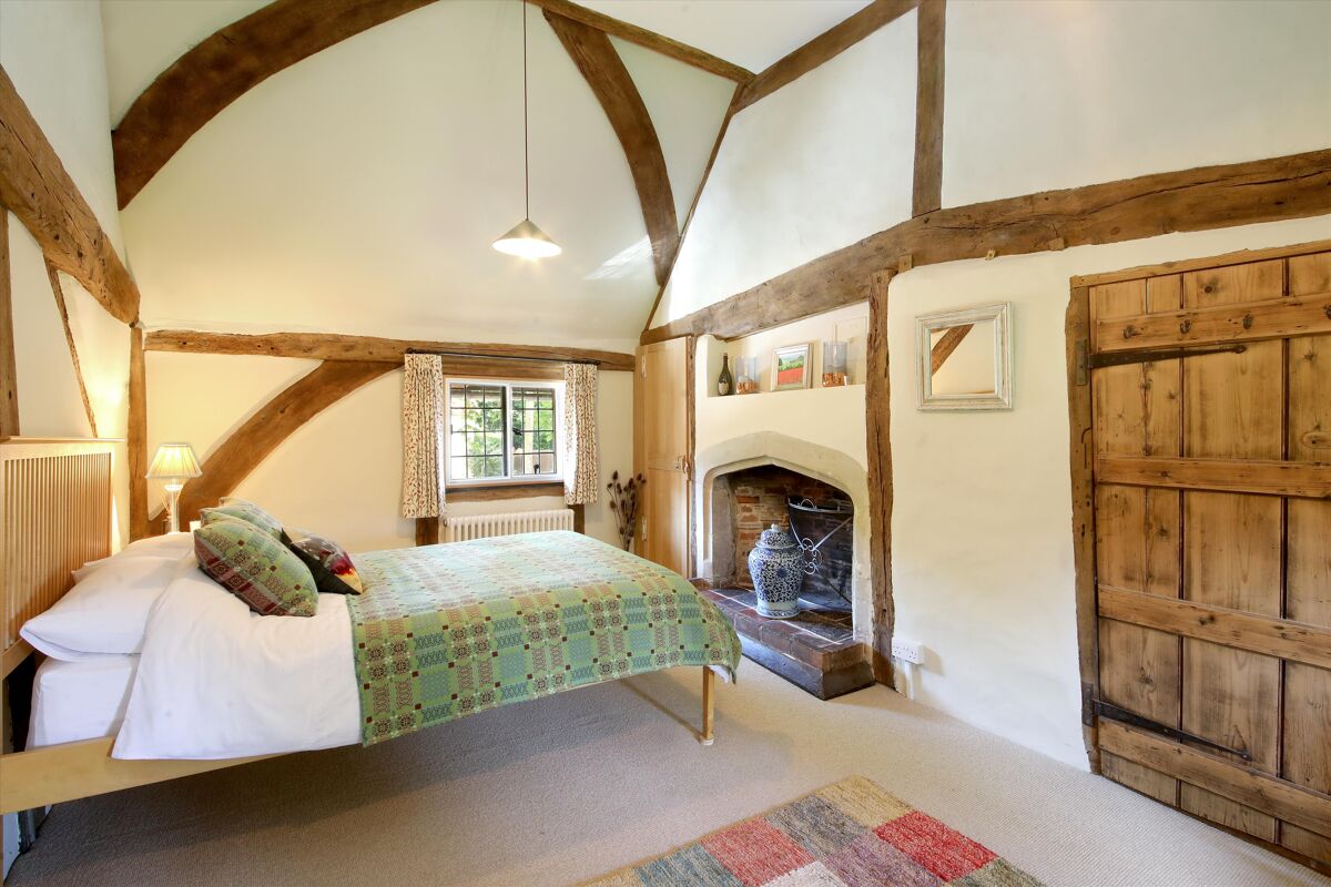 house for sale in Greywell, Hampshire, RG29 BSK012196127 Knight Frank