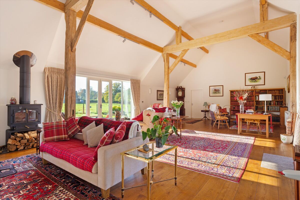 house for sale in Lower Farringdon, Alton, Hampshire, GU34