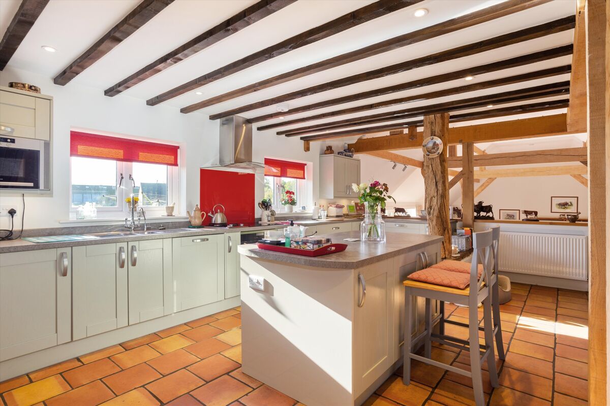 house for sale in Lower Farringdon, Alton, Hampshire, GU34