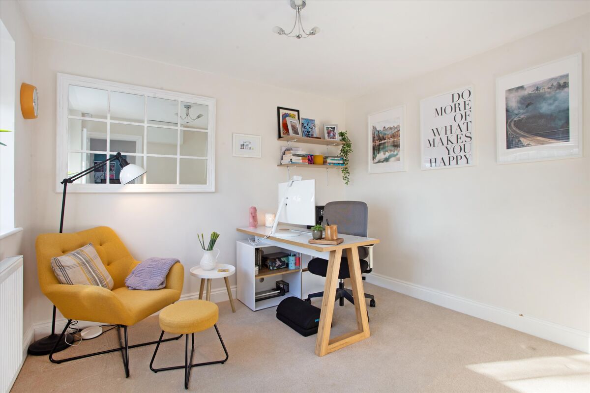 house for sale in Bramley Road, Pamber End, Hampshire, RG26 BSK012234201 Knight Frank