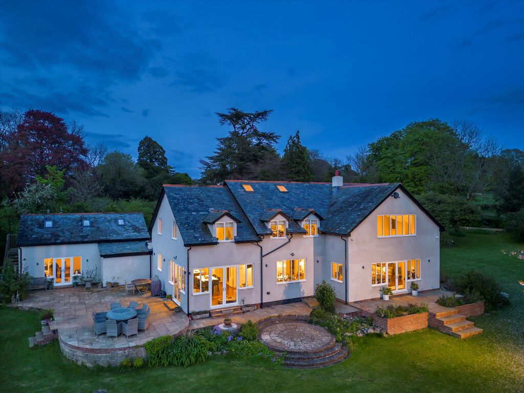 Image of Common Hill, Medstead, Alton, Hampshire, GU34