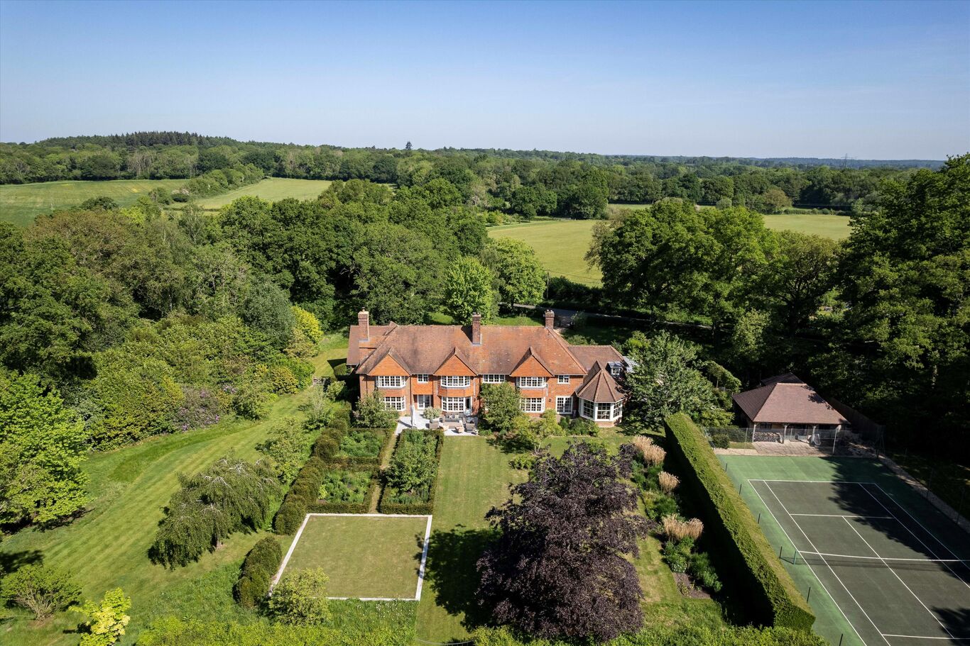 Image of Bagwell Lane, Winchfield, Odiham, Hampshire RG27