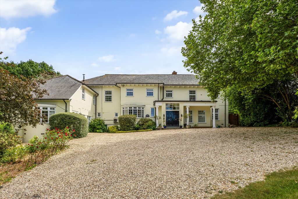 Image of Ashe, Nr Overton, Basingstoke, Hampshire, RG25