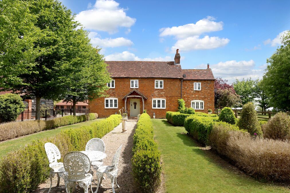 Image of Folly Lane, Bramley, Tadley, Hampshire, RG26