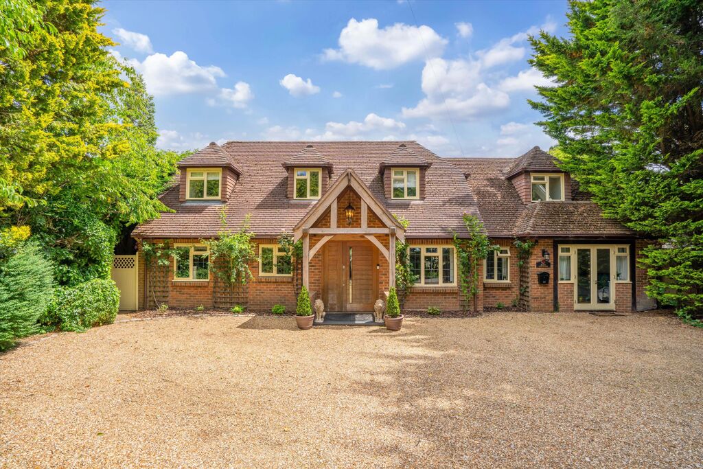 Image of Crondall Road, Crookham Village, Fleet, Hampshire, GU51