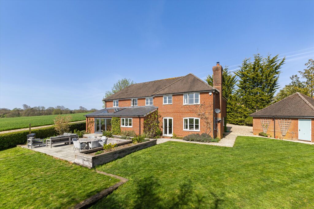 Image of North Field, Kingsclere Road, Overton, Basingstoke, Hampshire RG25