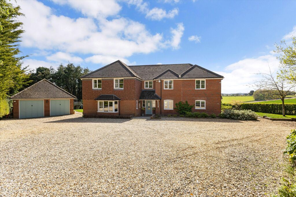 Image of North Field, Kingsclere Road, Overton, Basingstoke, Hampshire RG25