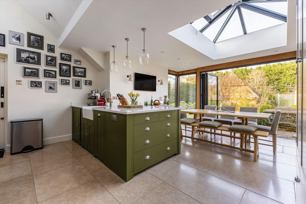 Image of Manor Cottages, Rectory Road, Oakley, Basingstoke, RG23