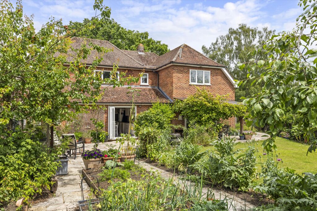 Image of Cranes Road, Sherborne St. John, Basingstoke, Hampshire RG24