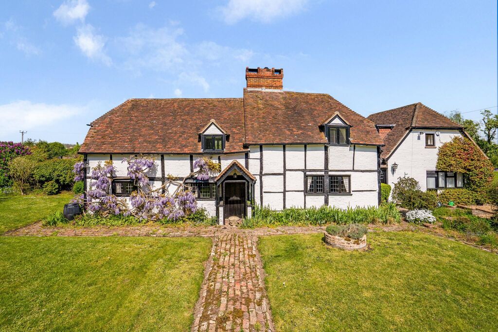 Image of Swallowfield Road, Arborfield, Reading, Berkshire, RG2