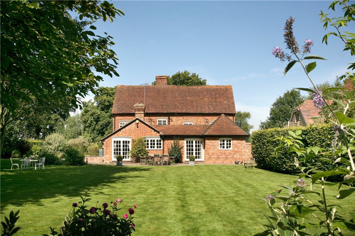 house for sale in Minchens Lane, Bramley, Tadley, Hampshire, RG26