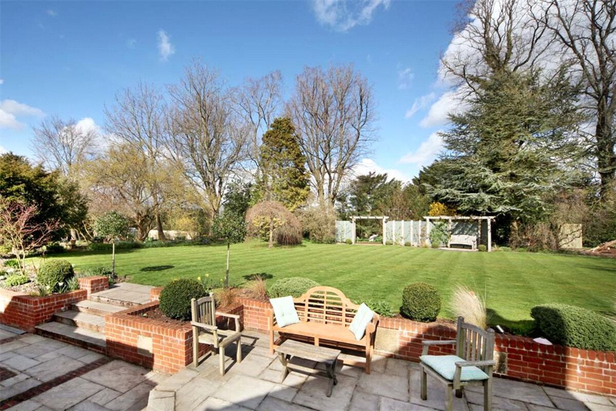 house for sale in Rectory Road, Oakley, Basingstoke, Hampshire, RG23