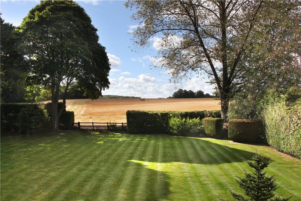 house for sale in Rectory Road, Oakley, Basingstoke, Hampshire, RG23