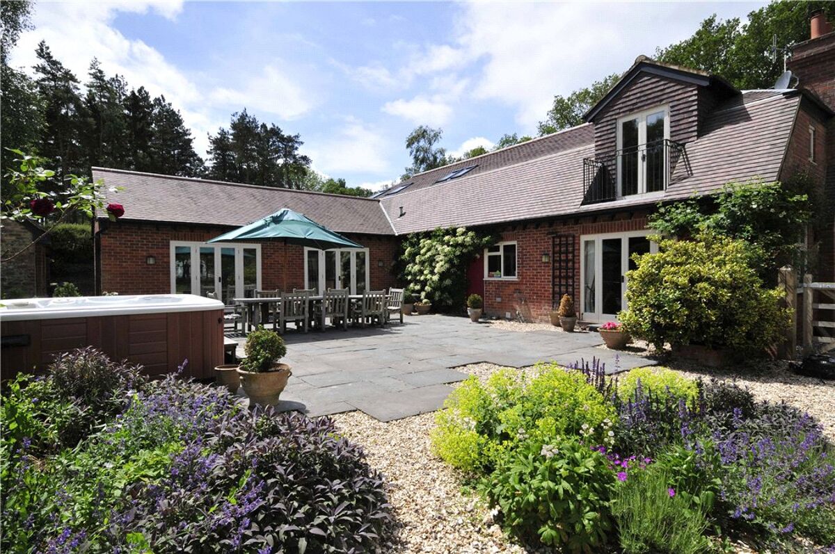 house for sale in Hannington Road, Hannington, Hampshire BSK100077