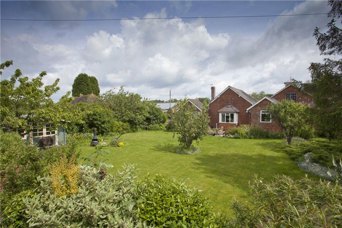 house for sale in Tangier Park, Wootton St. Lawrence, Hampshire, RG23