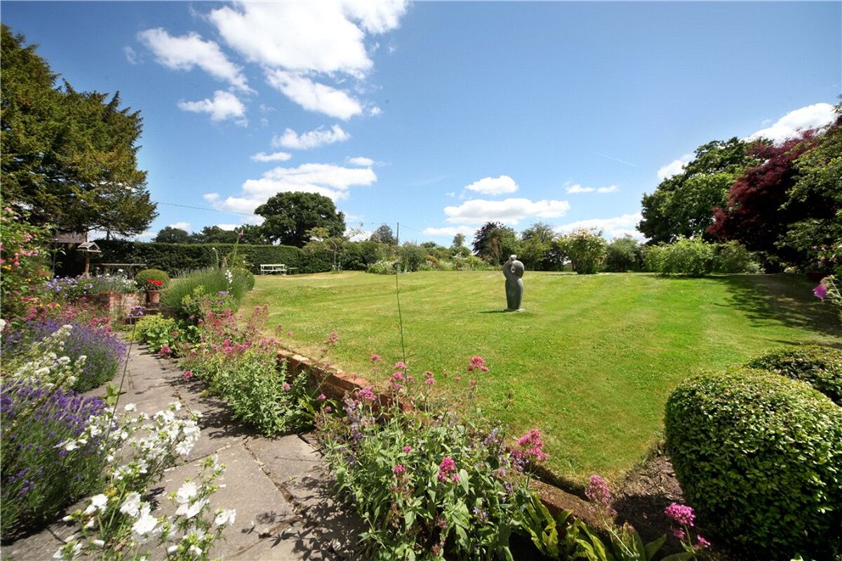 house for sale in Mill Lane, Hartley Wespall, Hook, Hampshire, RG27