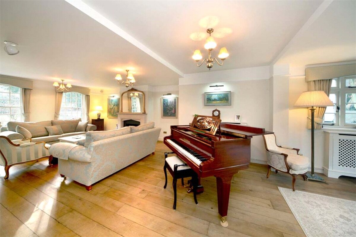 house for sale in Bunces Shaw Road, Farley Hill, Reading, Berkshire