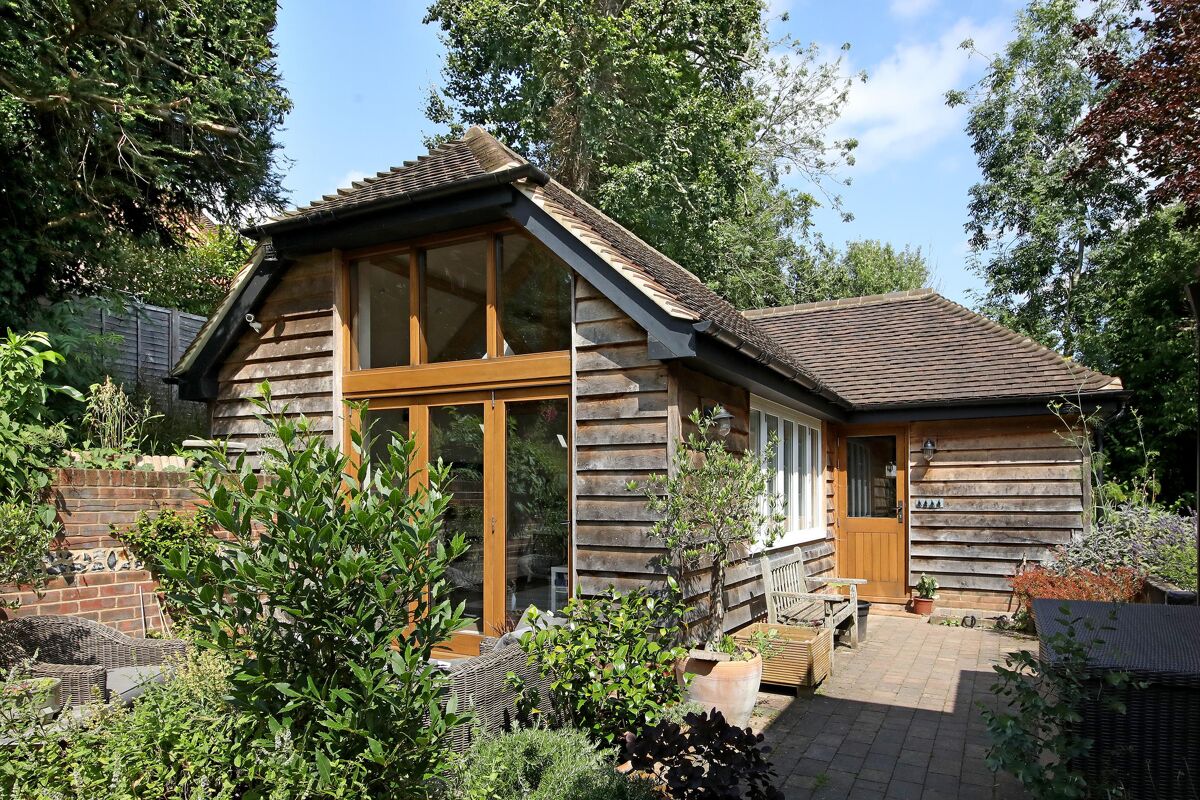 house for sale in Cliddesden, Basingstoke, Hampshire, RG25 BSK120202 Knight Frank