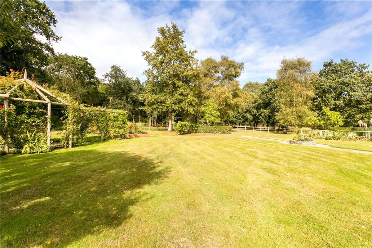 bungalow for sale in Lower Sandhurst Road, Finchampstead, Wokingham