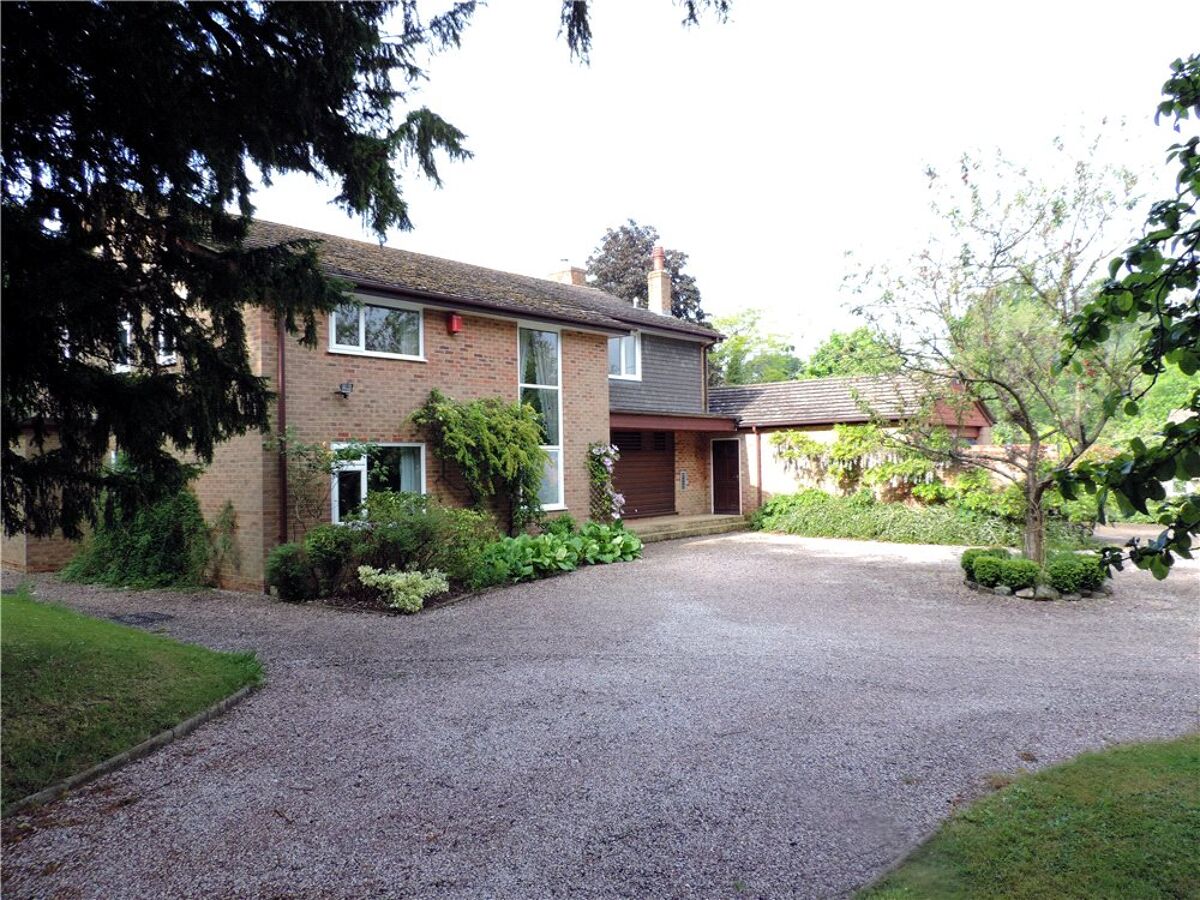 house for sale in Ecchinswell, Newbury, Hampshire, RG20 BSK130222