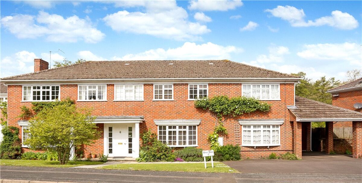 house for sale in Paddock Fields, Old Basing, Basingstoke, Hampshire