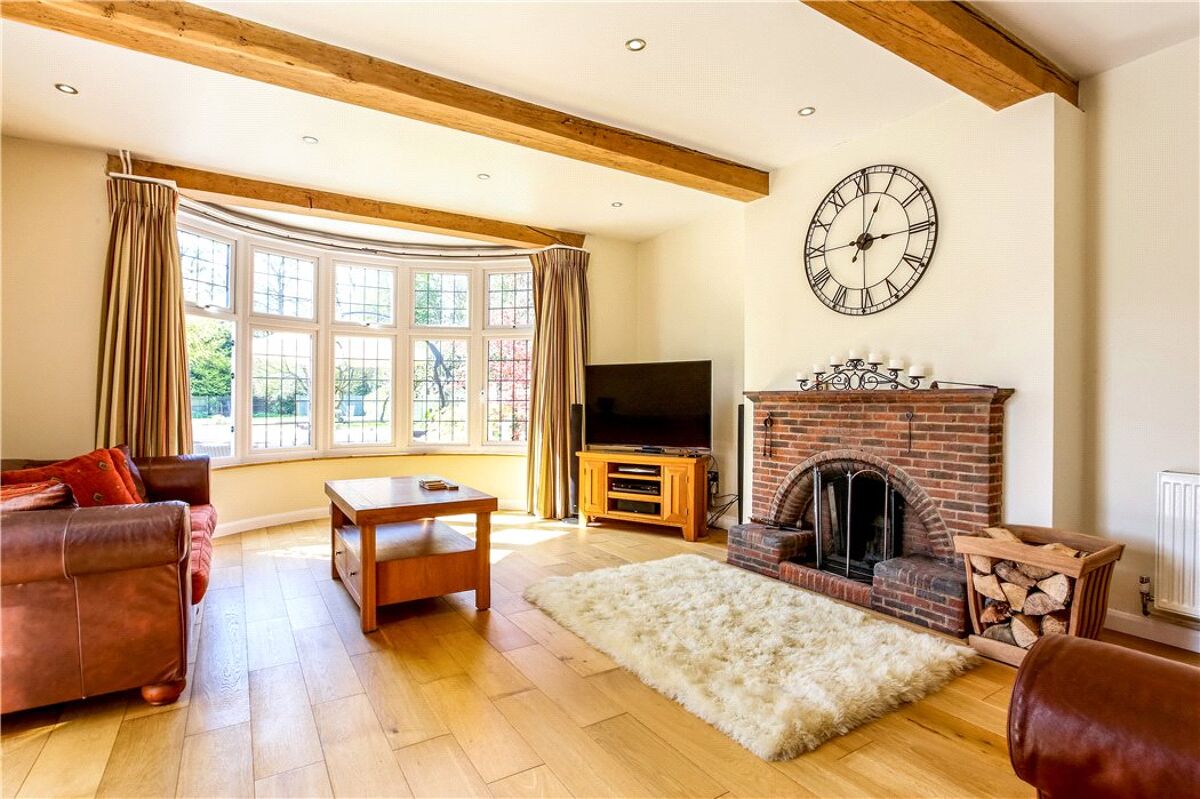 house for sale in Crossborough Hill, Basingstoke, Hampshire, RG21