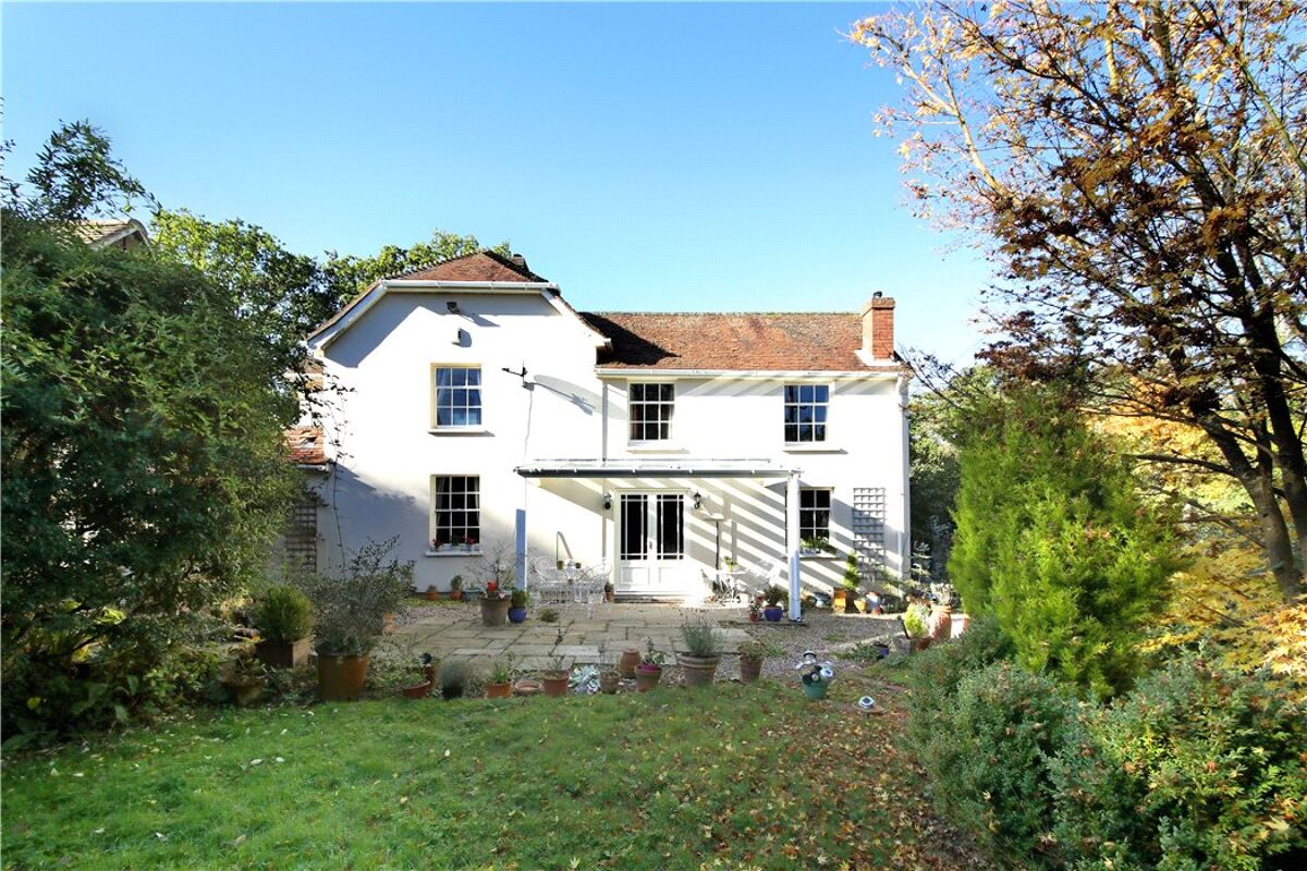 house for sale in Browninghill Green, Baughurst, Tadley, Hampshire