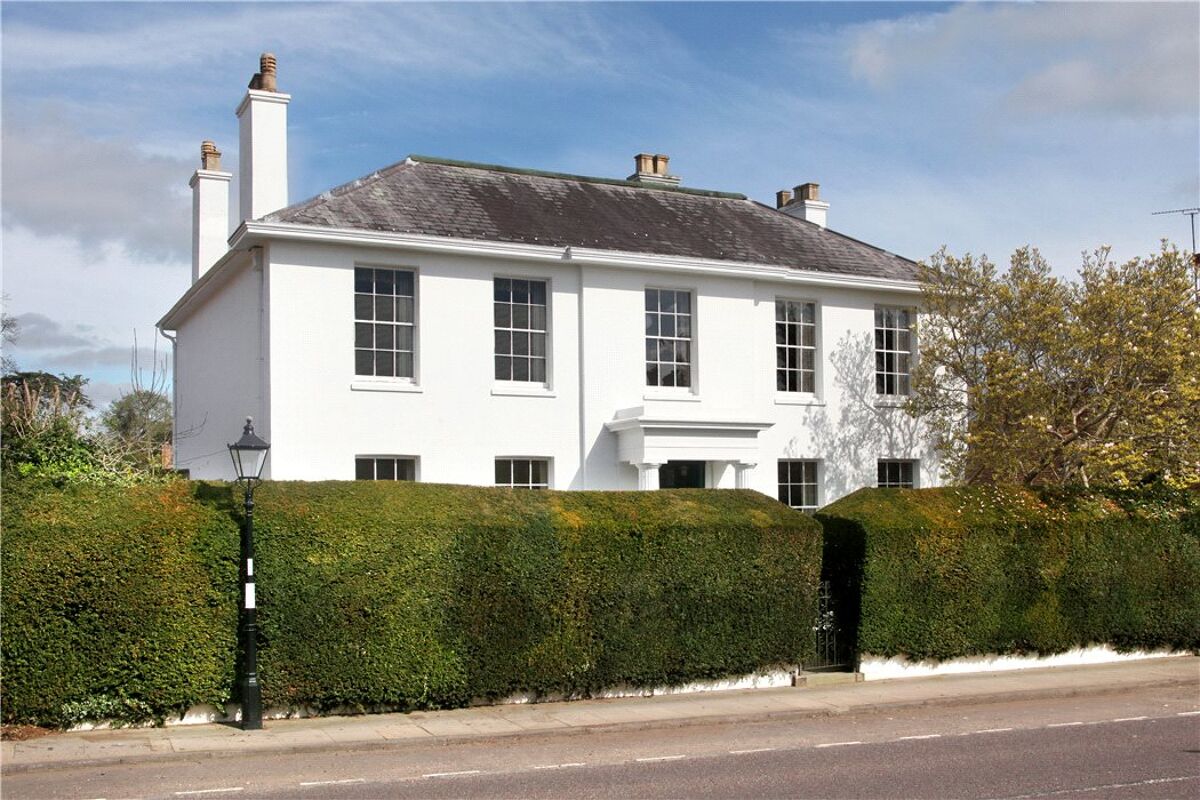 house for sale in High Street, Odiham, Hampshire, RG29 BSK150066