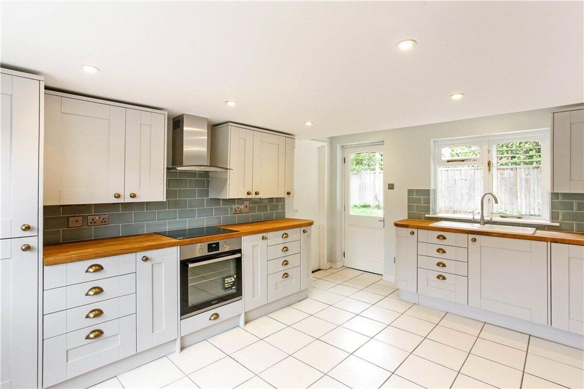 house for sale in Lane End, Bramley, Tadley Hampshire RG26 BSK150115